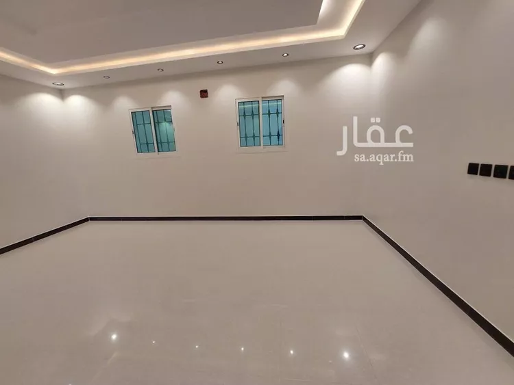 فيلا للبيع في شارع رقم 142, حي ظهرة لبن, مدينة الرياض, منطقة الرياض 8