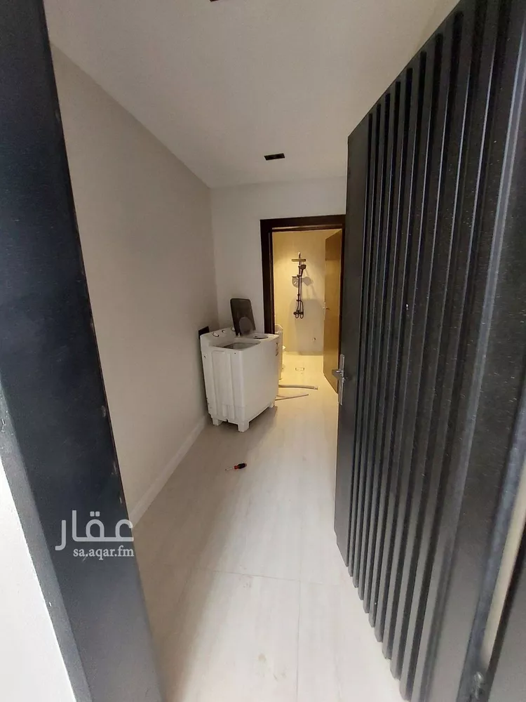 فيلا للبيع في شارع رقم 142, حي ظهرة لبن, مدينة الرياض, منطقة الرياض 14