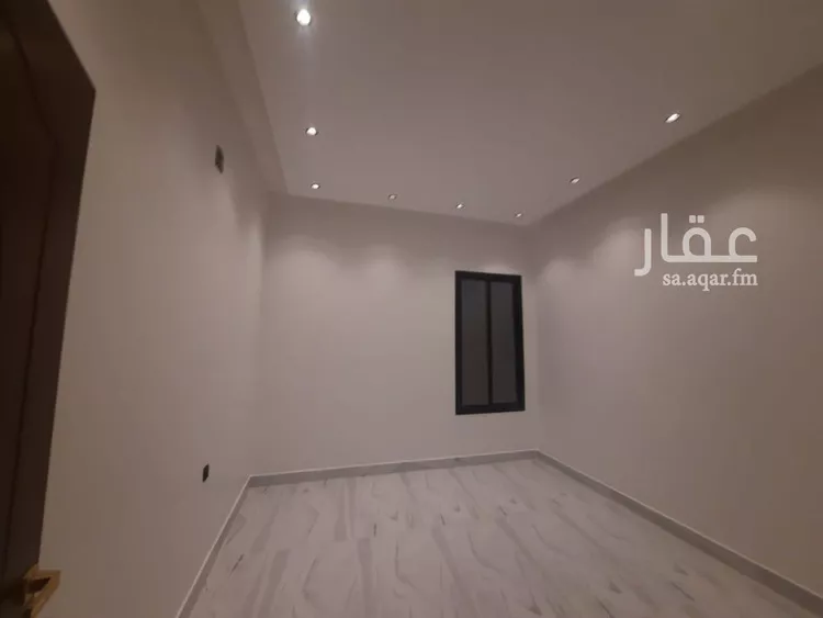 دور للبيع في شارع محمد السلمانى, حي الرمال, مدينة الرياض, منطقة الرياض صورة 5