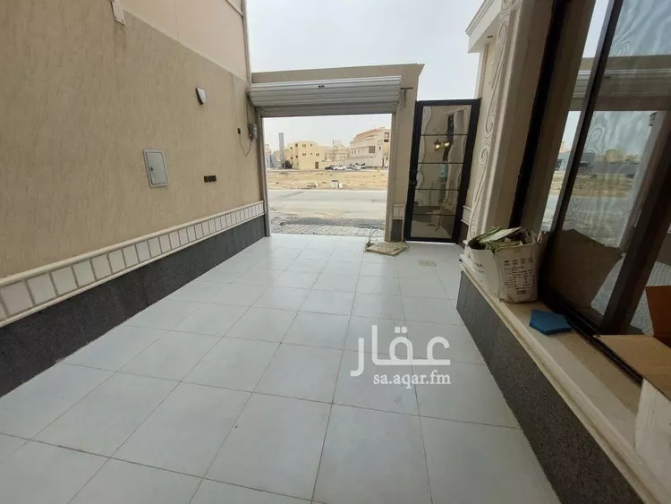 فيلا للبيع في شارع رقم 330, حي ظهرة لبن, مدينة الرياض, منطقة الرياض 14