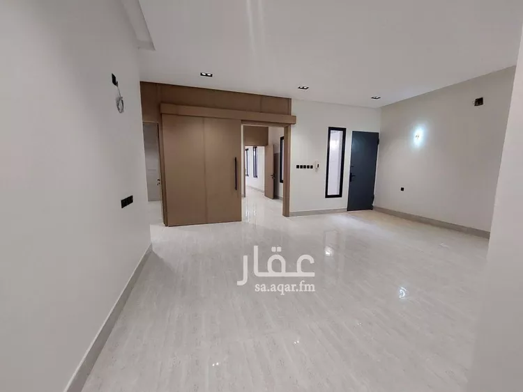 دور للبيع في شارع أحمد الأقليشي, حي طويق, مدينة الرياض, منطقة الرياض صورة 3