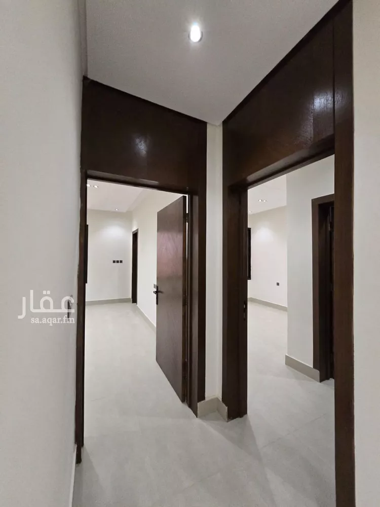 فيلا للبيع في شارع فارس العشيرة, حي طويق, مدينة الرياض, منطقة الرياض 15