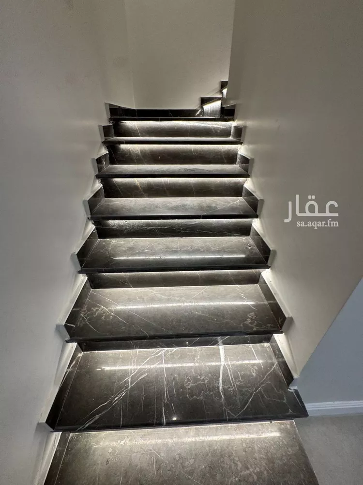 فيلا للبيع في شارع رقم 22, حي ظهرة لبن, مدينة الرياض, منطقة الرياض 10
