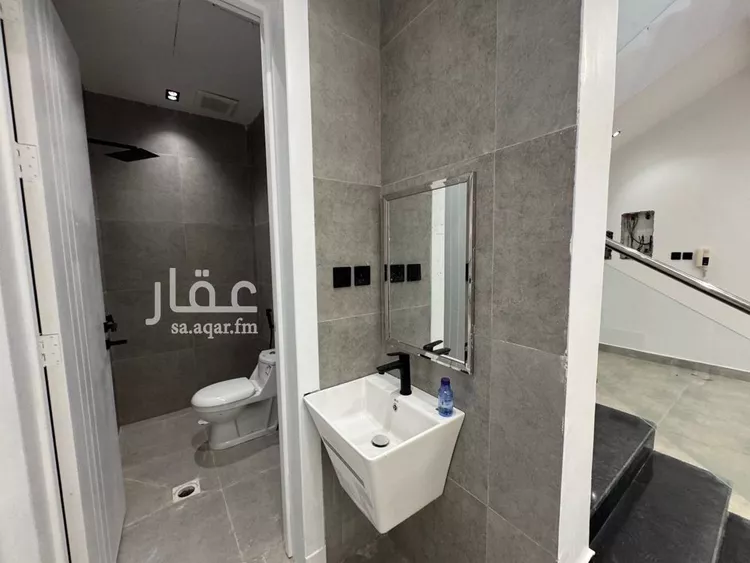 فيلا للبيع في شارع رقم 201, حي ظهرة لبن, مدينة الرياض, منطقة الرياض 8