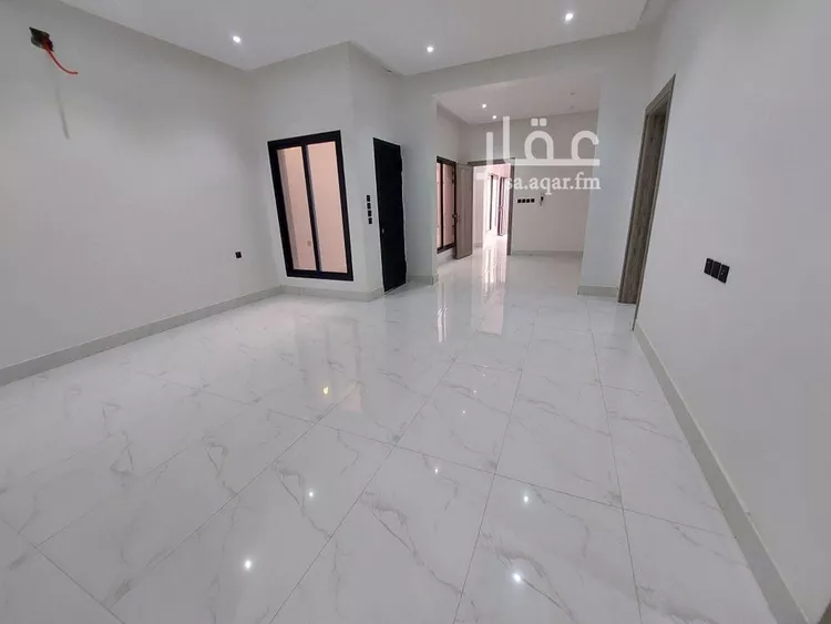 Floor for Sale in Riyadh Al Uraija Al Gharbiyah 9