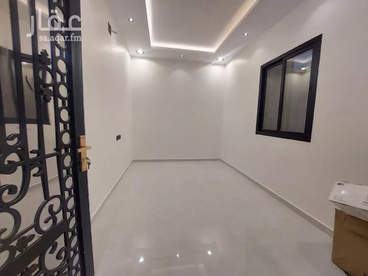 فيلا للبيع في شارع أبي زيد البلخي, حي ظهرة لبن, مدينة الرياض, منطقة الرياض 12