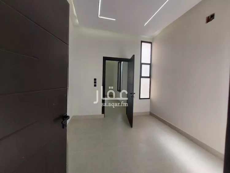 دور للبيع في شارع إسماعيل بن عيسى المرشدي, حي طويق, مدينة الرياض, منطقة الرياض 12