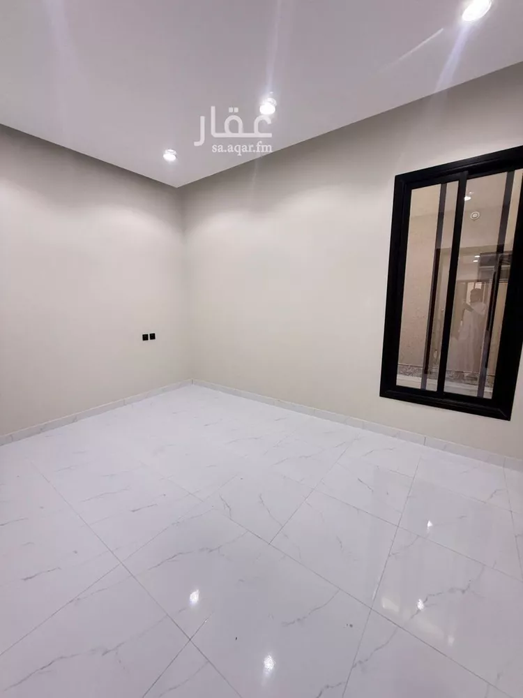 فيلا للبيع في شارع رقم 228, حي ظهرة لبن, مدينة الرياض, منطقة الرياض صورة 5