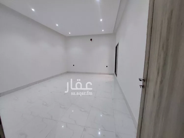 Floor for Sale in Riyadh Al Uraija Al Gharbiyah 7