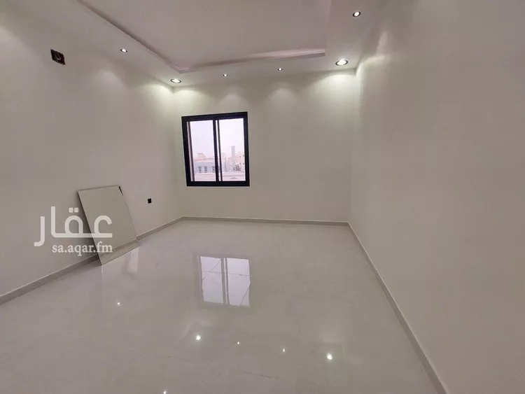 فيلا للبيع في شارع رقم 330, حي ظهرة لبن, مدينة الرياض, منطقة الرياض 23