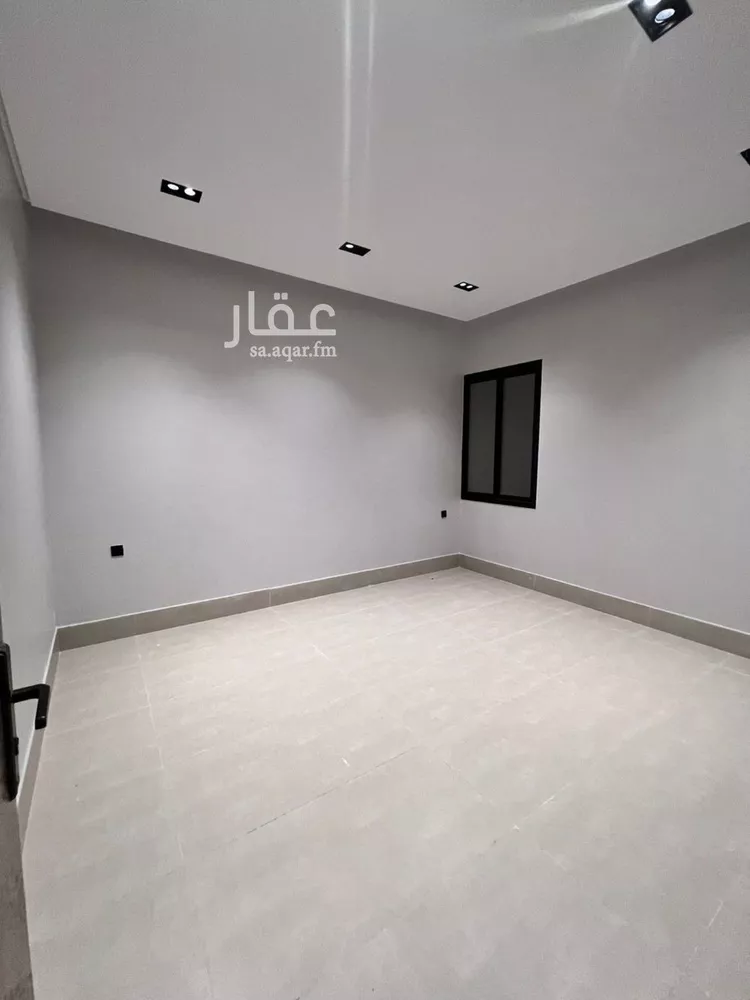 Floor for Sale in Riyadh Al Uraija Al Gharbiyah 16