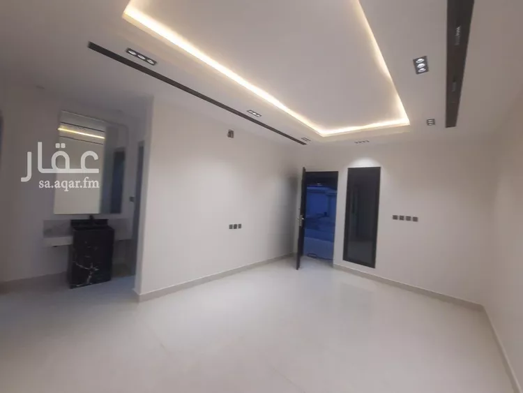 دور للبيع في شارع مسلم, حي بدر, مدينة الرياض, منطقة الرياض صورة 2