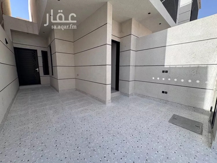 دور للبيع في شارع جبة, حي طويق, مدينة الرياض, منطقة الرياض صورة 2