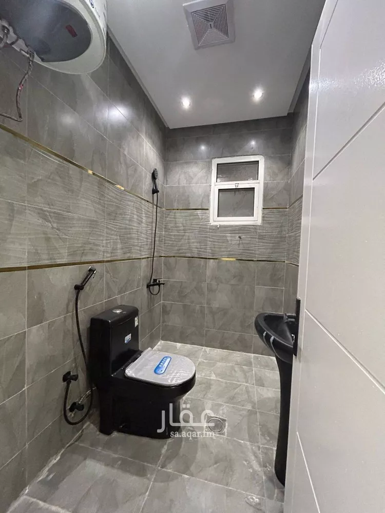 شقة للإيجار في شارع إبراهيم بن نغيمش, حي العقيق, مدينة الرياض, منطقة الرياض صورة 3