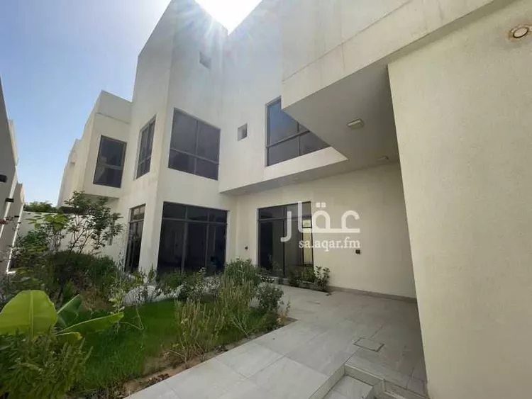 فيلا للإيجار في شارع 13ب, حي الصدفة, مدينة الدمام, المنطقة الشرقية صورة 2