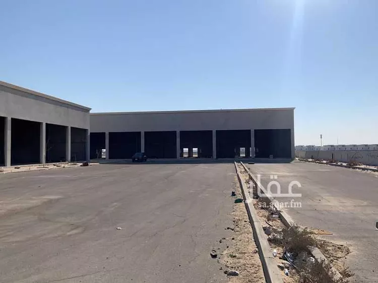 محل للإيجار في شارع طريق المطار, حي البدرية, مدينة الاحساء, المنطقة الشرقية صورة 2