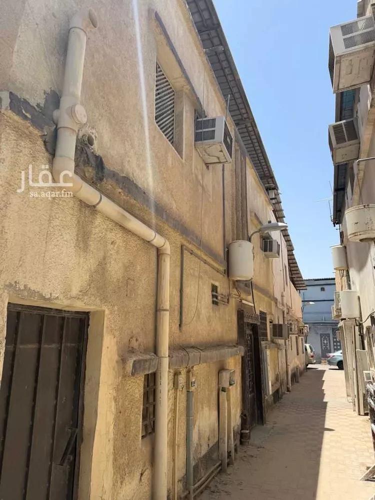 أرض للبيع في شارع علي بن هبيره, حي الصالحية, مدينة الاحساء, المنطقة الشرقية 1 صورة