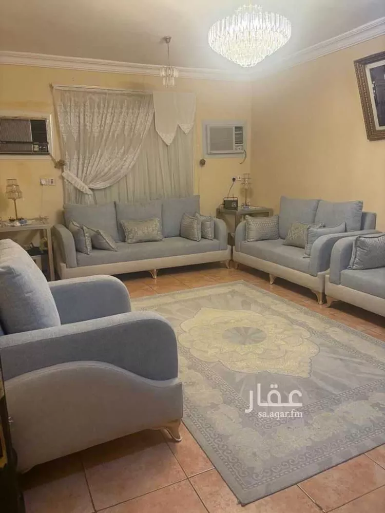 فيلا للبيع في شارع ممر مشاه 2147, حي أبوبريقاء, مدينة المدينه المنوره, منطقة المدينة المنورة