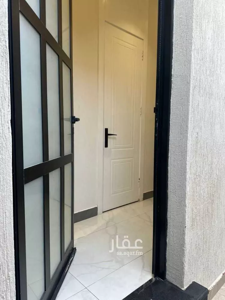 دور للبيع في شارع الغنامية, حي الربيع, مدينة الرياض, منطقة الرياض