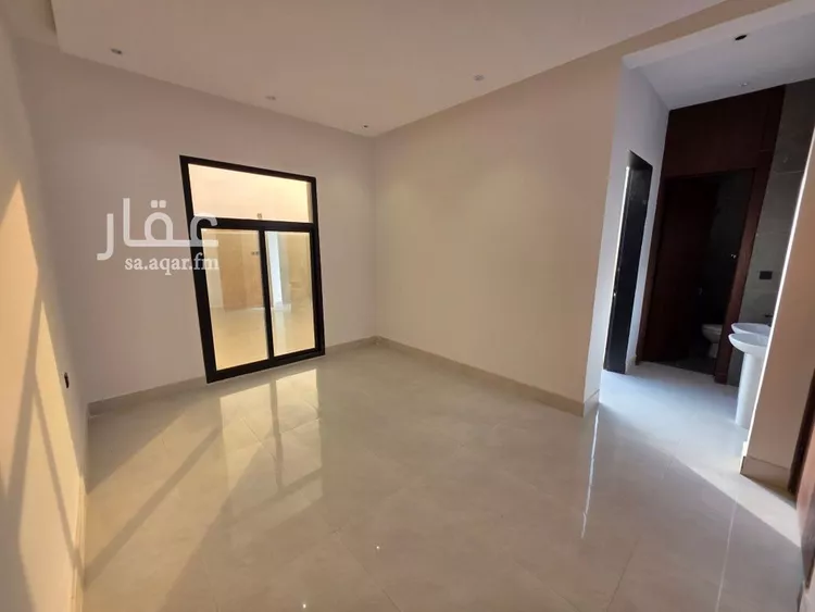 فيلا للبيع في شارع حيدة بن معاوية, حي طويق, مدينة الرياض, منطقة الرياض 16