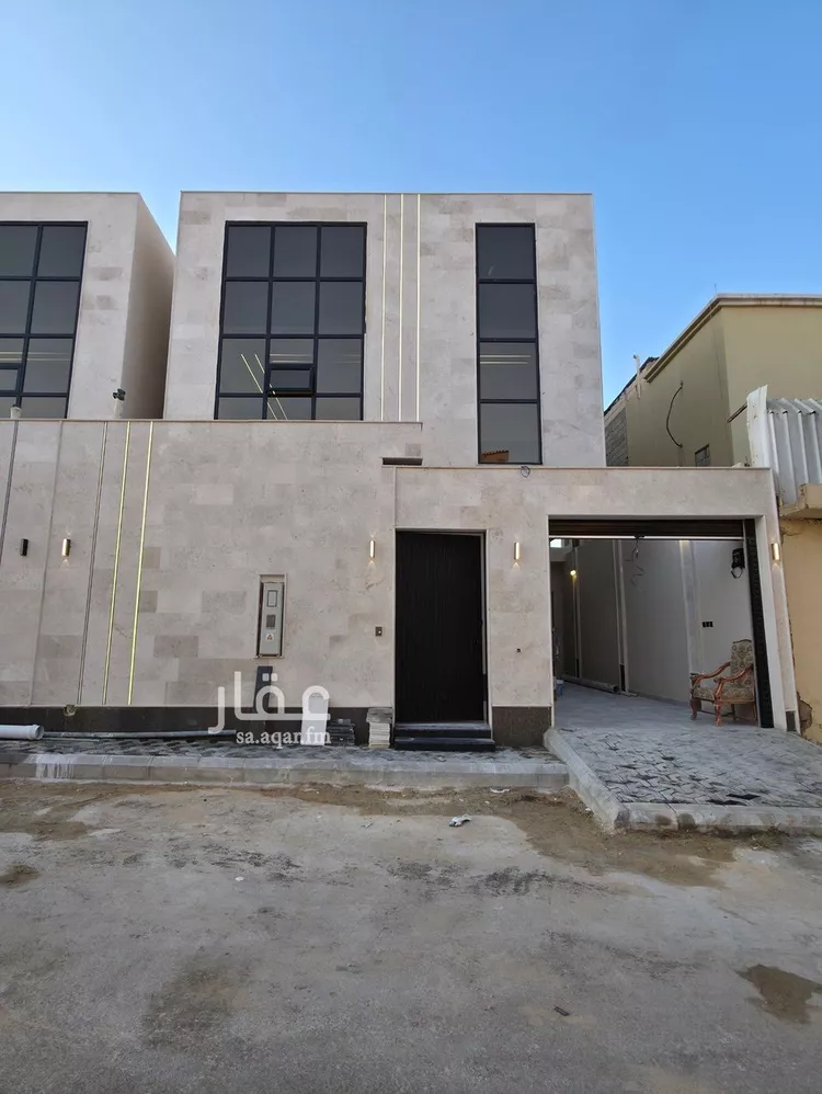 فيلا للبيع في شارع أبي كبير, حي العريجاء الغربي, مدينة الرياض, منطقة الرياض