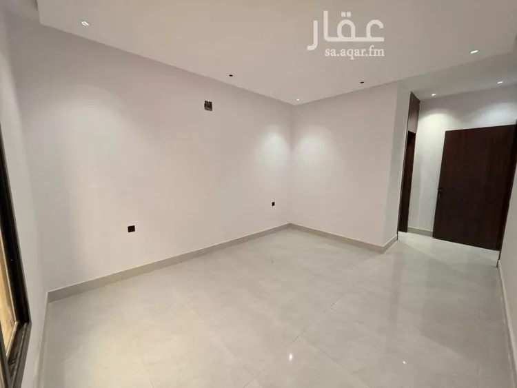 Floor for Sale in Riyadh Tuwaiq صورة 3
