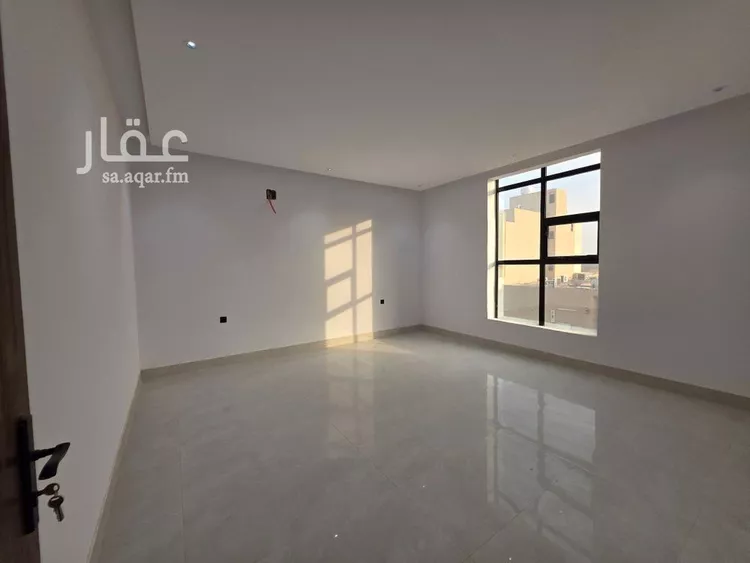 Floor for Sale in Riyadh Tuwaiq صورة 5