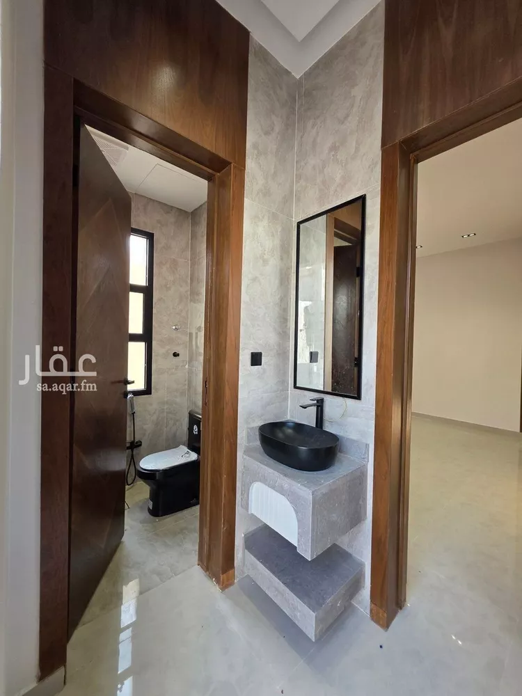 فيلا للبيع في شارع هانئ بن قبيصة, حي طويق, مدينة الرياض, منطقة الرياض 44