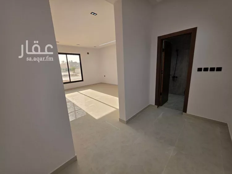 فيلا للبيع في شارع هانئ بن قبيصة, حي طويق, مدينة الرياض, منطقة الرياض 26