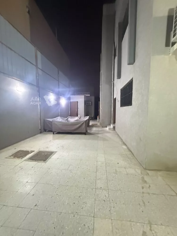 فيلا للبيع في شارع وادي مثلة, حي غرناطة, مدينة الرياض, منطقة الرياض 2