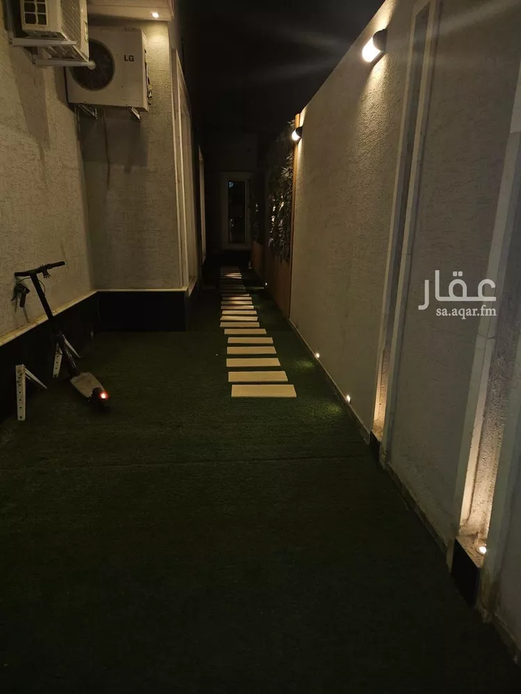 فيلا للبيع في شارع أحمد الدارميّ, حي العريجاء الغربي, مدينة الرياض, منطقة الرياض صورة 4