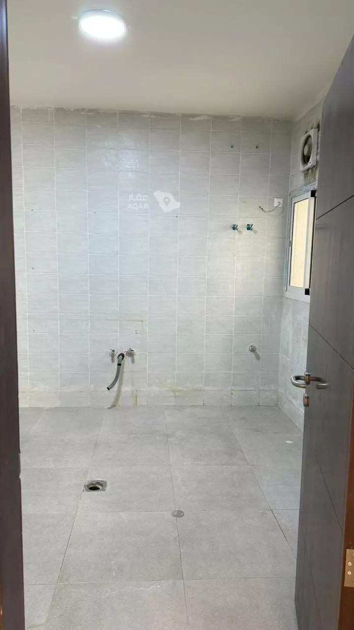 Villa for Rent in Riyadh Al Janadriyah 12