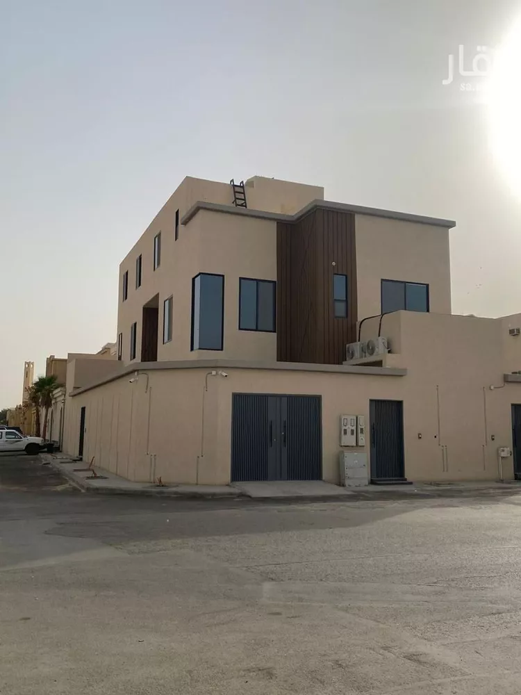 فيلا للبيع في شارع رقم 96, حي الندوة, مدينة الرياض, منطقة الرياض صورة 2