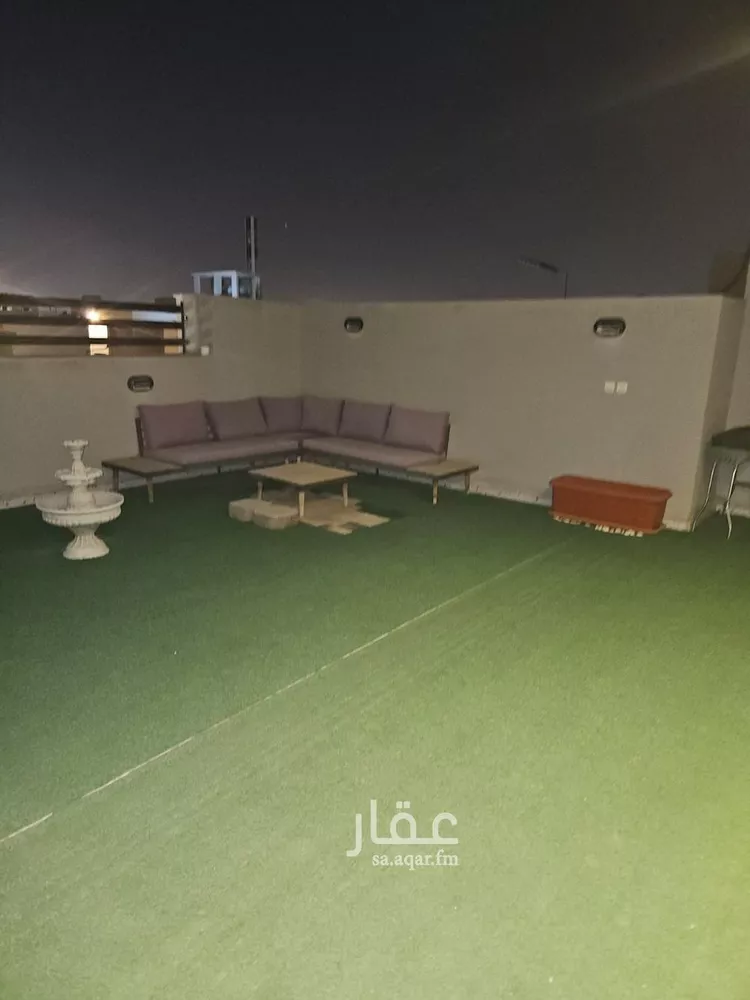 فيلا للبيع في شارع أحمد الدارميّ, حي العريجاء الغربي, مدينة الرياض, منطقة الرياض 15