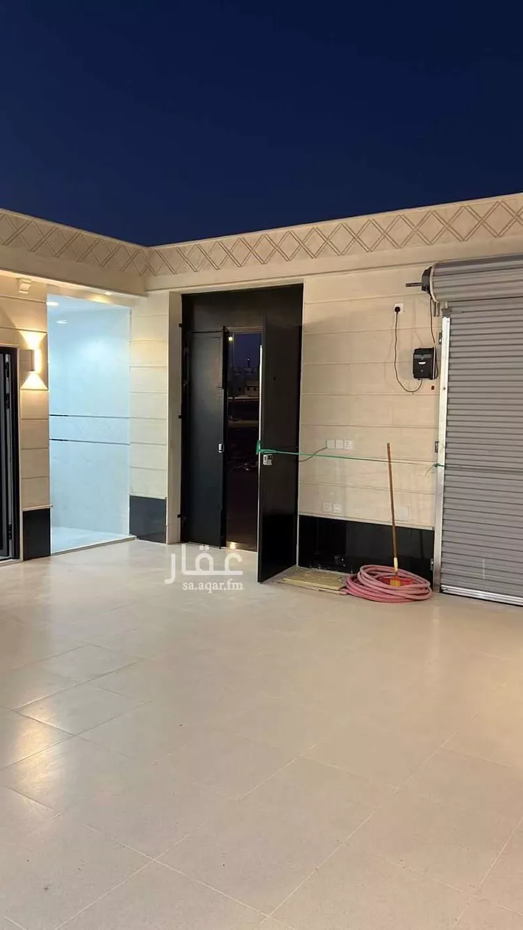 دور للبيع في شارع جبير بن عتيك ، حي نبلاء ، المدينة المنورة ، منطقة المدينة المنورة صورة 5