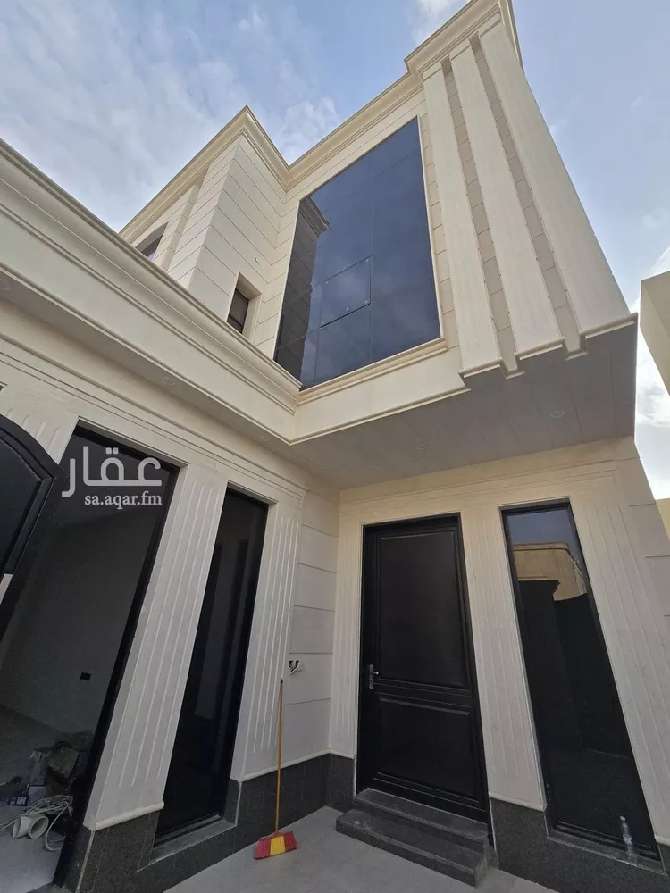 فيلا للبيع في شارع الغرسة, حي الخليج, مدينة الرياض, منطقة الرياض صورة 5
