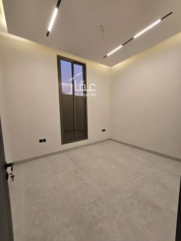 دور للبيع في شارع بعلبك, حي غرناطة, مدينة الرياض, منطقة الرياض صورة 4