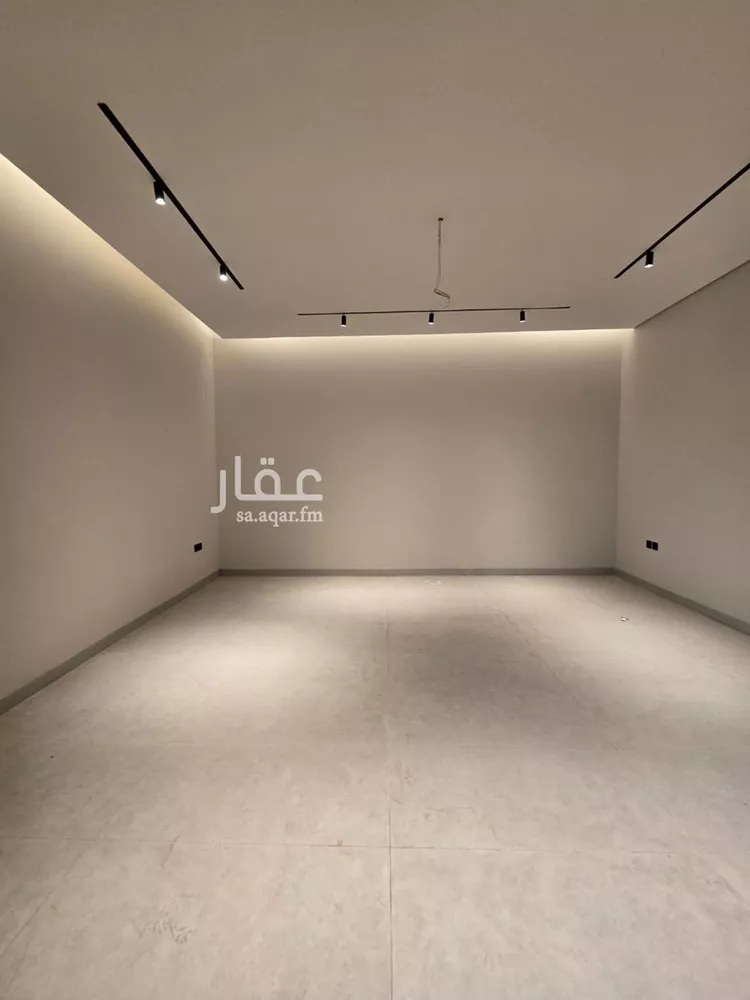 Floor for Sale in Riyadh Ghirnatah 6