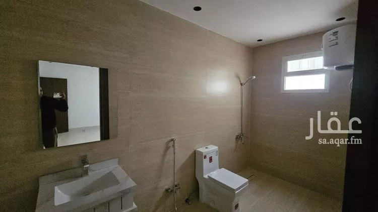 فيلا للبيع في شارع الطنيب, حي غرناطة, مدينة الرياض, منطقة الرياض صورة 4