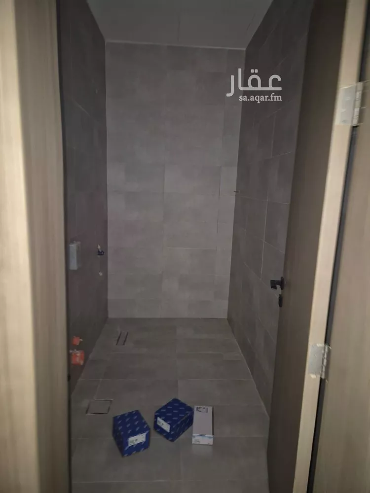 دور للبيع في شارع الوديان, حي الروابي, مدينة الرياض, منطقة الرياض 8