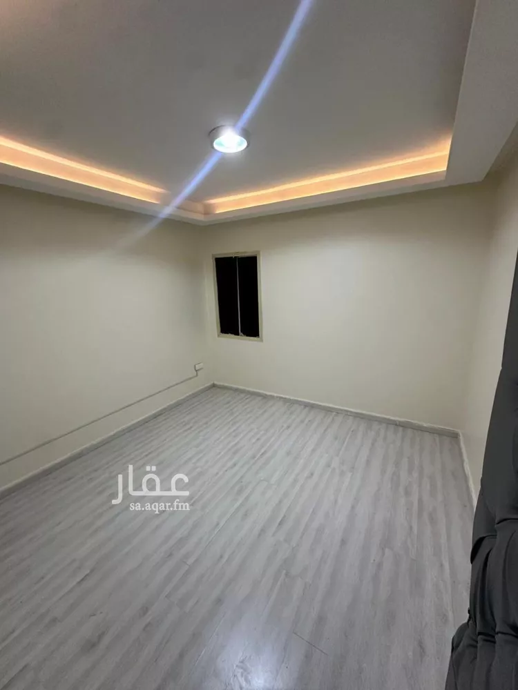شقة للإيجار في شارع بحر العرب, حي إشبيلية, مدينة الرياض, منطقة الرياض