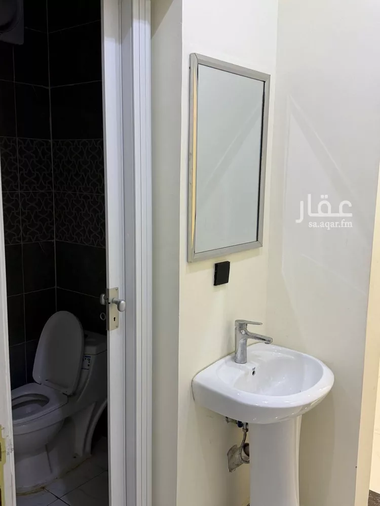 غرفة للإيجار في شارع الشيخ عبدالعزيز بن عبدالرحمن بن بشر, حي الخليج, مدينة الرياض, منطقة الرياض صورة 5