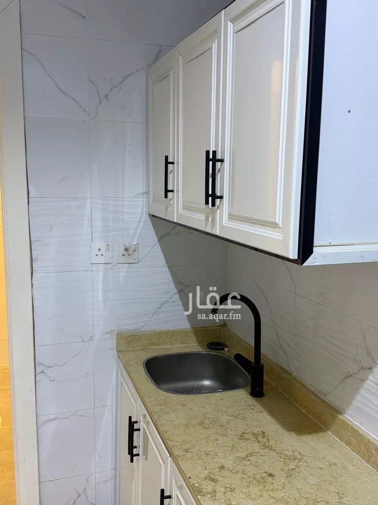 استوديو للإيجار في شارع الأمير سعود الكبير بن عبدالعزيز آل سعو, حي الملك فيصل, مدينة الرياض, منطقة الرياض صورة 2