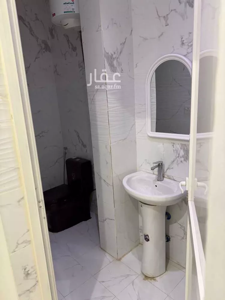 Floor for Rent in Riyadh Al Malqa صورة 4