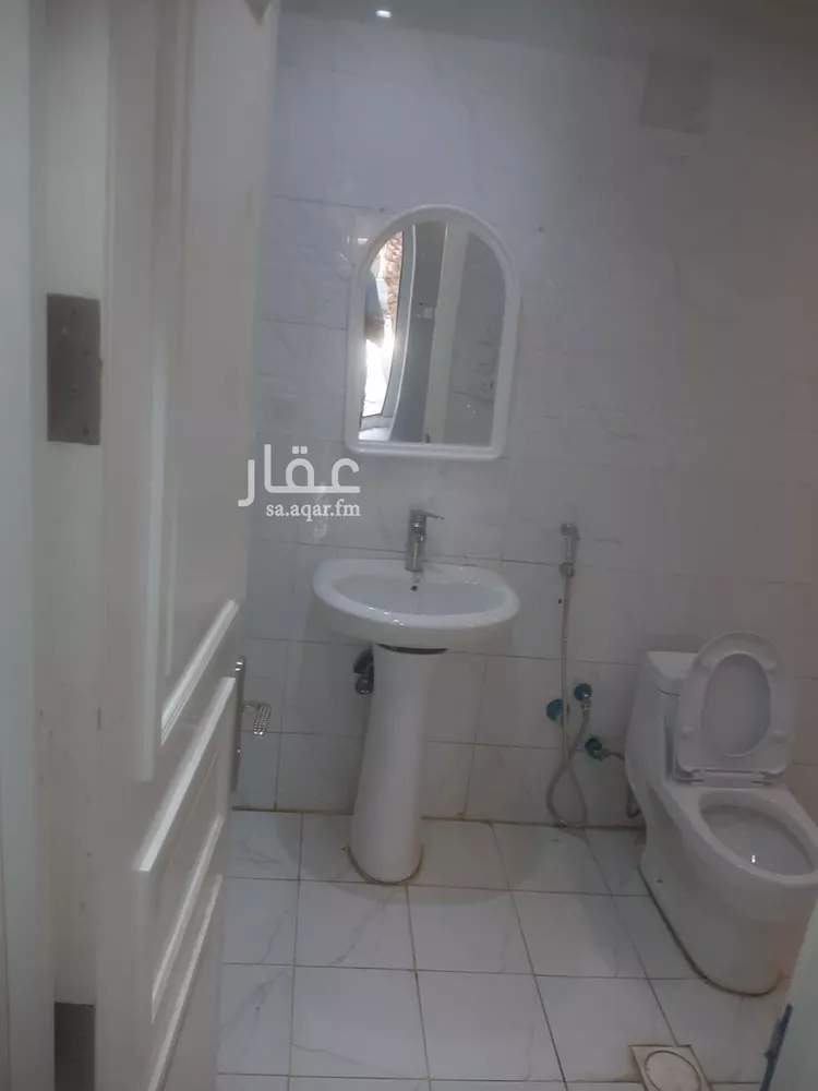 شقة للإيجار في شارع الرشيد التاجر, حي العليا, مدينة الرياض, منطقة الرياض