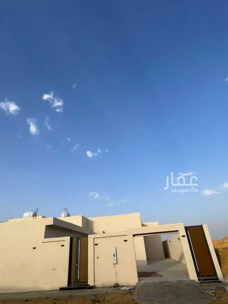 دور للبيع في شارع صفوان بن سليم, حي المطار, مدينة المجمعه, منطقة الرياض صورة 2