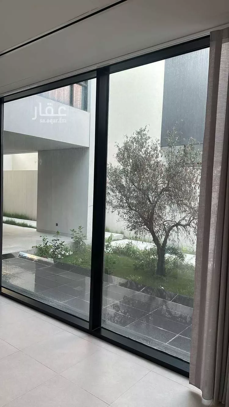 فيلا للبيع في شارع عبدالرحمن الاشعري, حي الصدفة, مدينة الدمام, المنطقة الشرقية 7