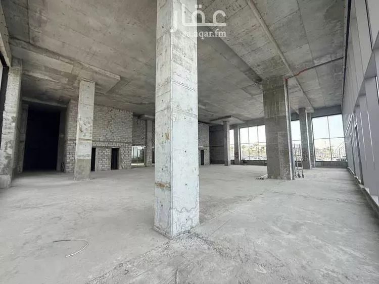 محل للإيجار في شارع 5 الكورنيش, حي الكورنيش, مدينة الخبر, المنطقة الشرقية صورة 4