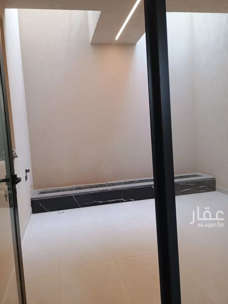 فيلا للبيع في شارع رقم 267, حي الملقا, مدينة الرياض, منطقة الرياض صورة 3