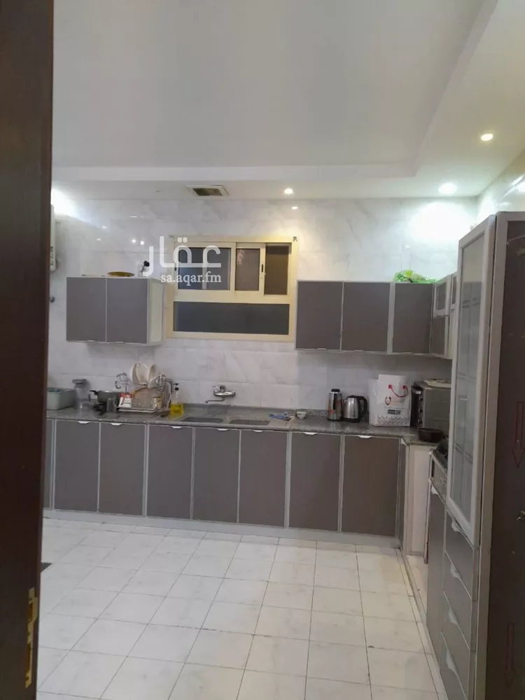 شقة للإيجار في شارع إسحاق الشيباني, حي العارض, مدينة الرياض, منطقة الرياض